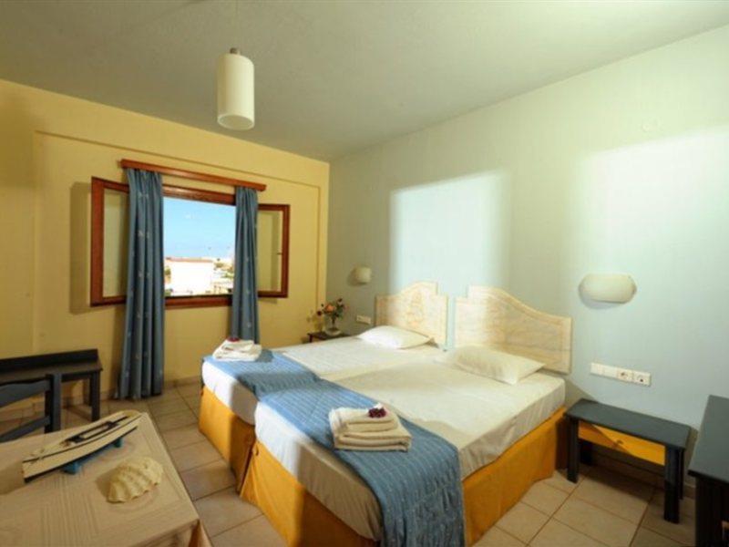 Arlekin Tango Appartement Malia Buitenkant foto
