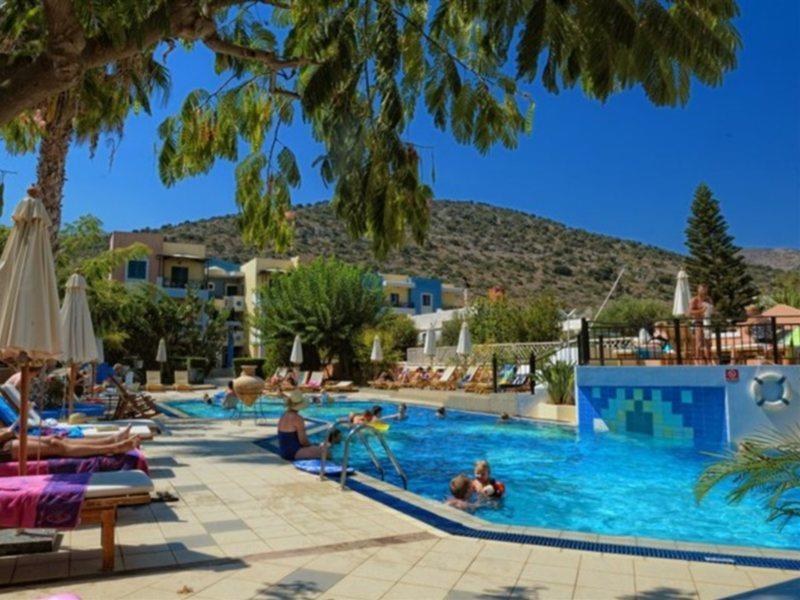 Arlekin Tango Appartement Malia Buitenkant foto